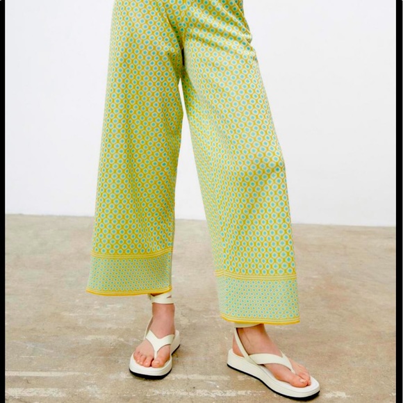 Zara Pants - NWT ZARA DIAMOND JACQUARD KNIT PANT-SIZE SMALL